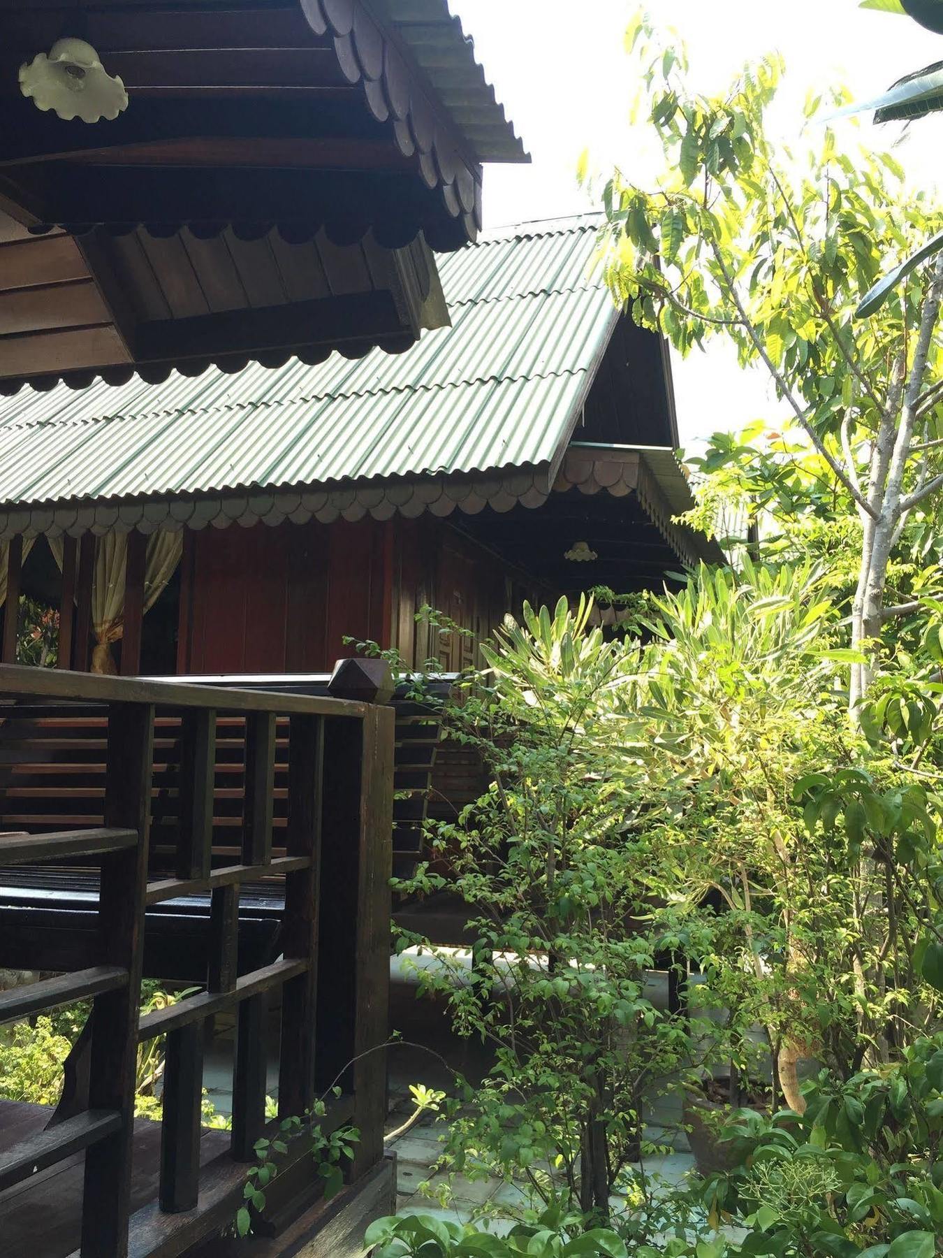 Baan Kong Homestay Phranakhonszi Ajutthaja Kültér fotó